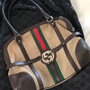 Gucci shoulder bag